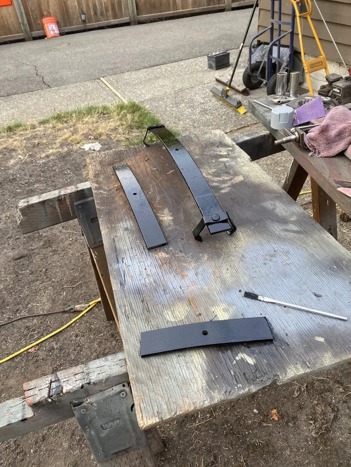 Build image of Restoring the rear springs