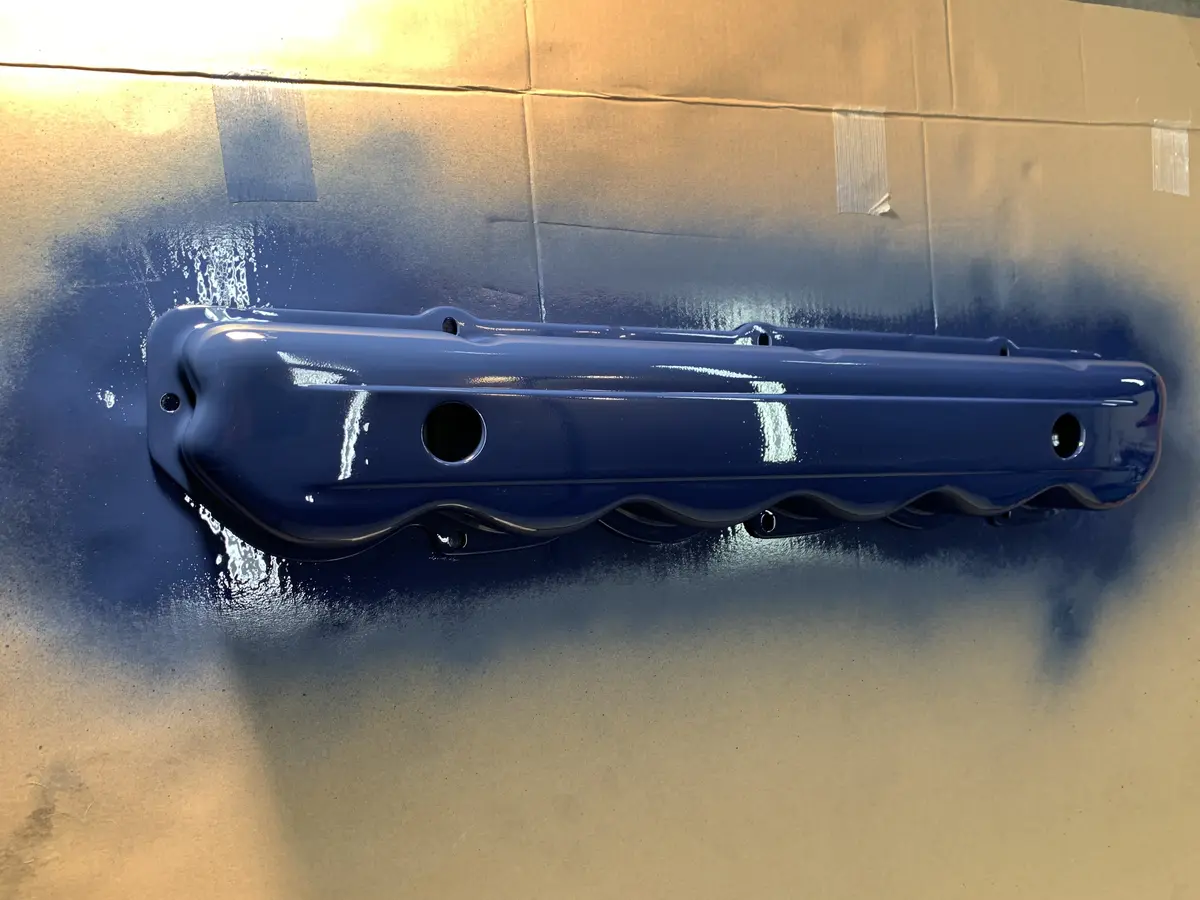 Painting the valve cover - 1978 Ford F-150