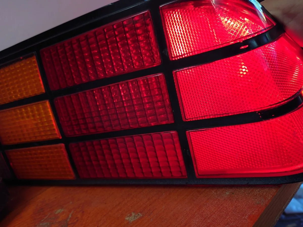 1984 Chevrolet Camaro - Taillight restoration and LED conversion - Part 4 - Image 7