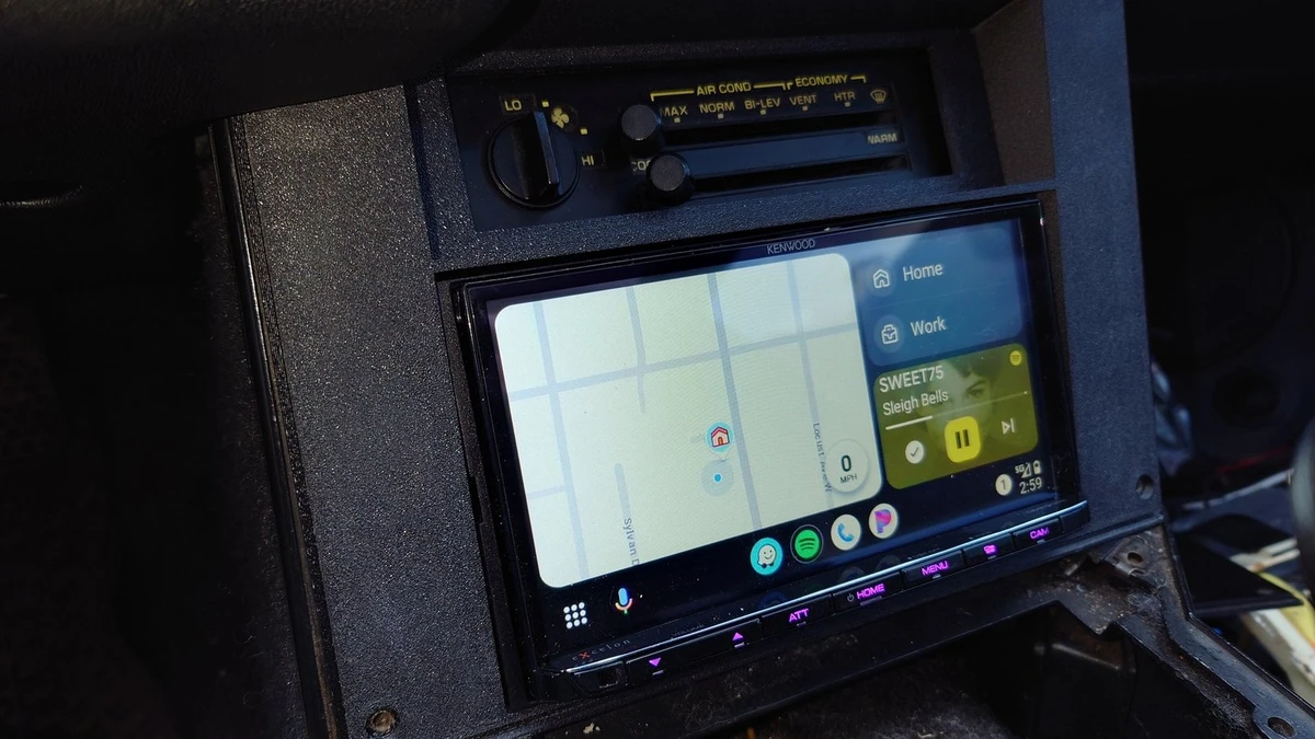 1984 Chevrolet Camaro - New stereo installed - Kenwood Excelon DMX908S - Image 2