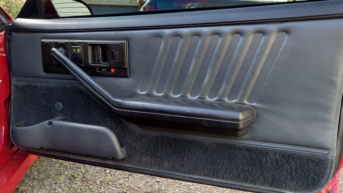 Adding Firebird OEM door cup holders