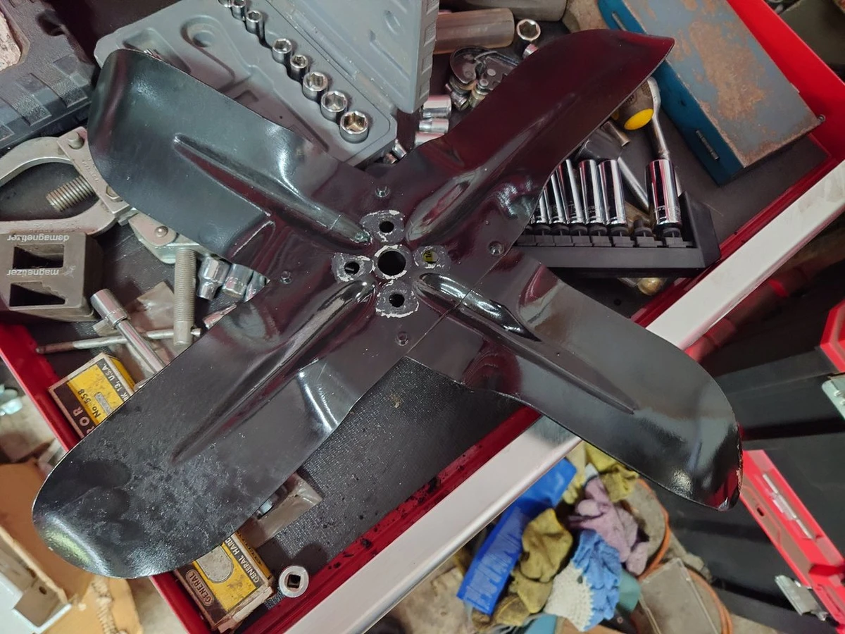 Original 4 blade fan - 1955 Chevrolet 210 (Delray)