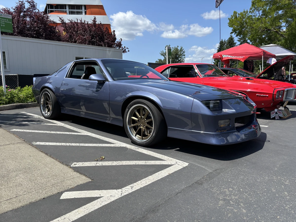Western Washington Firebird and Camaro show - 1984 Chevrolet Camaro