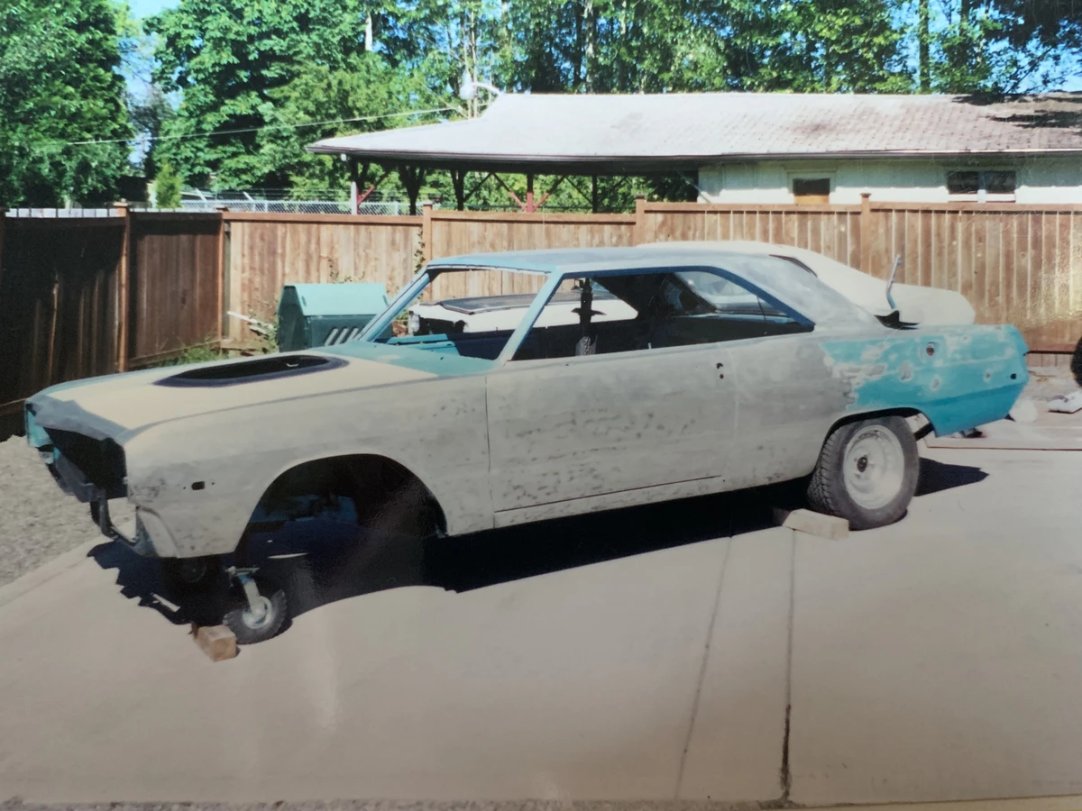 Stripping it down - 1973 Dodge Dart