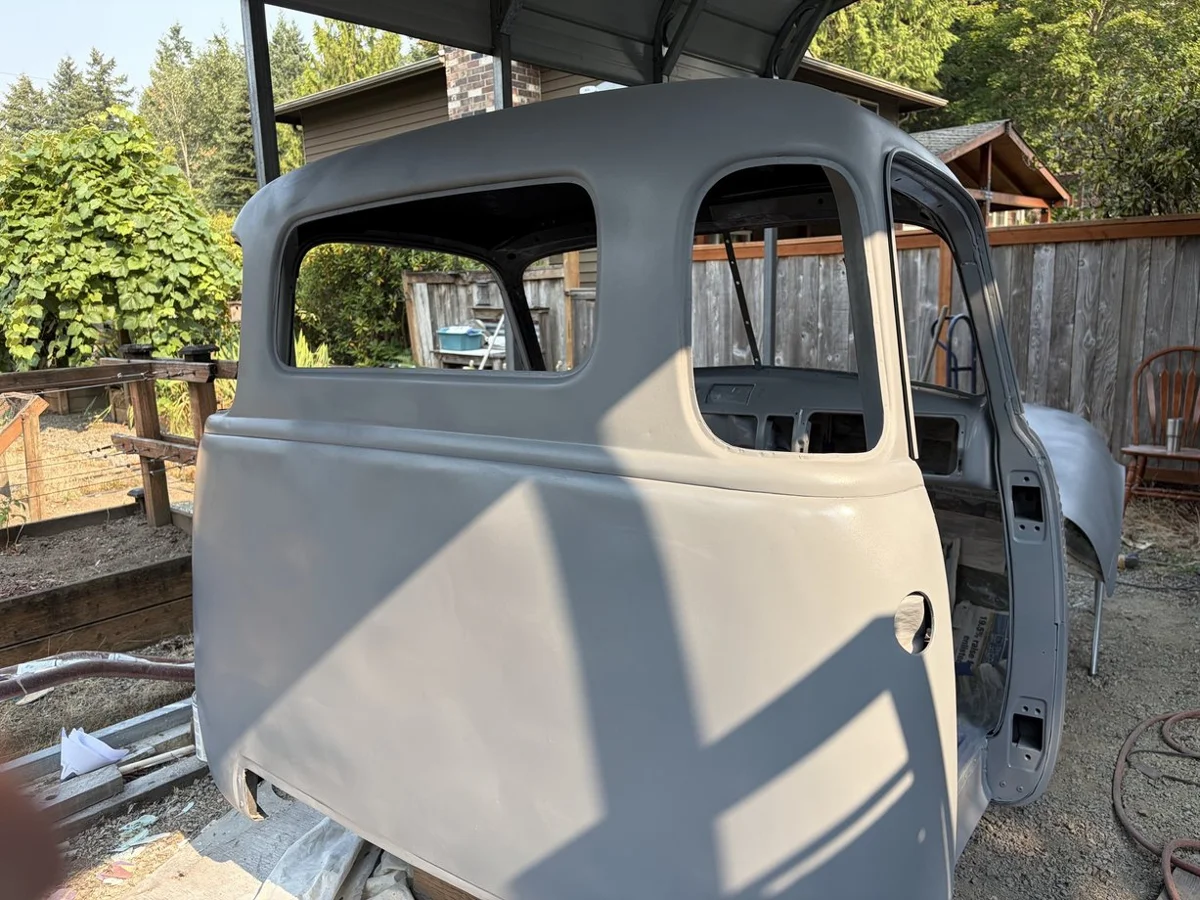 1950 Chevrolet Chevy pickup - The Cab is primed - Image 8