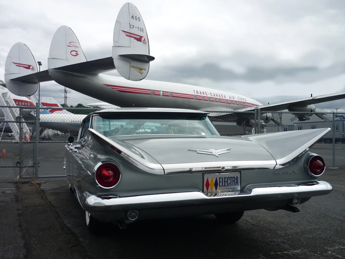 1959 Buick Electra - Photo 2 of 6