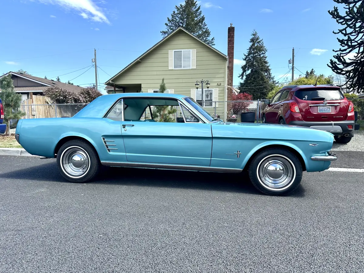 1966 Ford Mustang - Photo 5 of 8